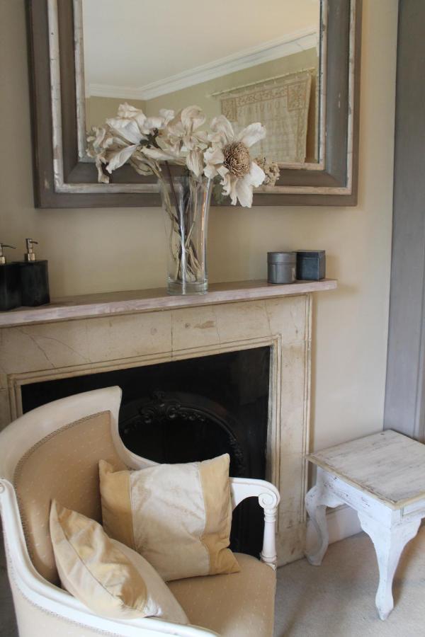 Roundhill Farmhouse Kelston Экстерьер фото
