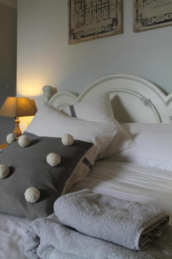 Roundhill Farmhouse Kelston Экстерьер фото