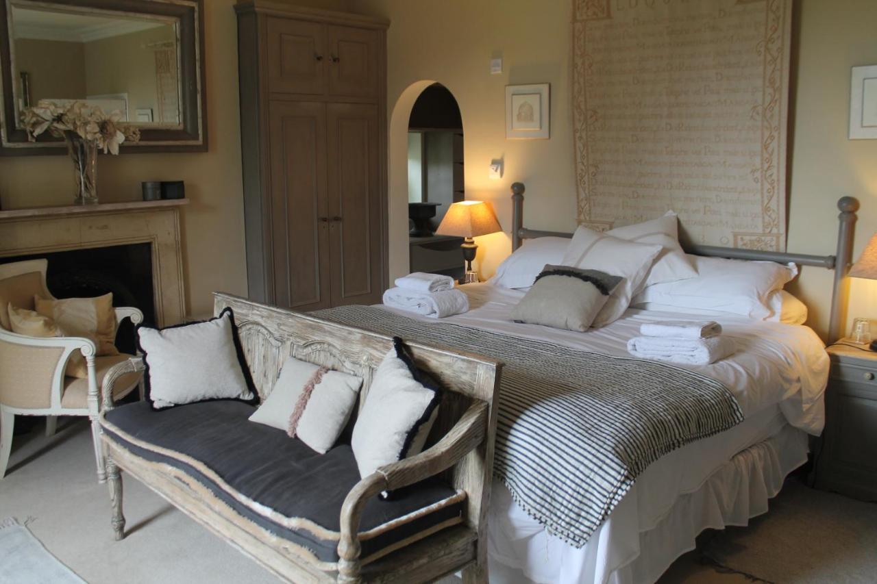 Roundhill Farmhouse Kelston Экстерьер фото